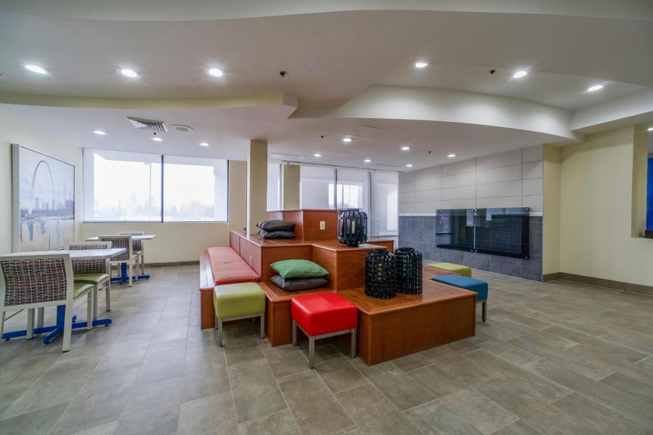 Saint Louis Airport Hotel Woodson Terrace Εξωτερικό φωτογραφία