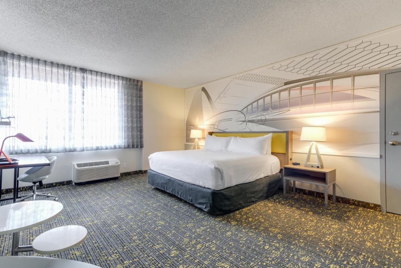Saint Louis Airport Hotel Woodson Terrace Εξωτερικό φωτογραφία