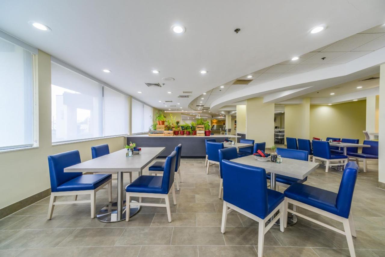 Saint Louis Airport Hotel Woodson Terrace Εξωτερικό φωτογραφία